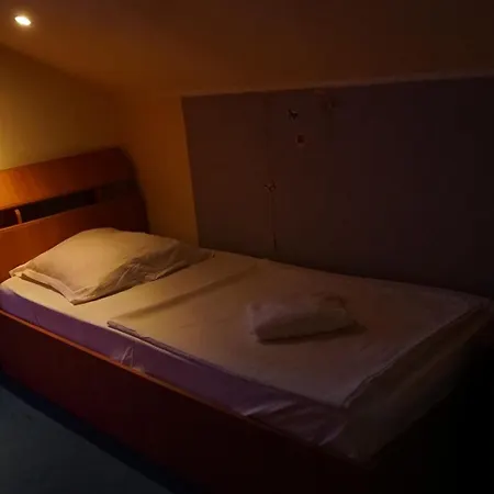 Tosca Guest house Mangalia