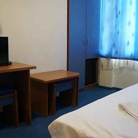 Tosca Guest house 3*