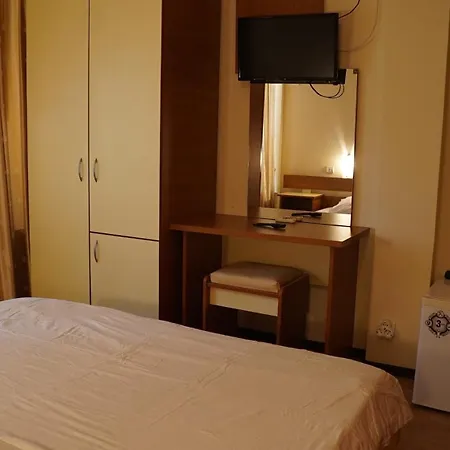 Guest house Tosca 3*
