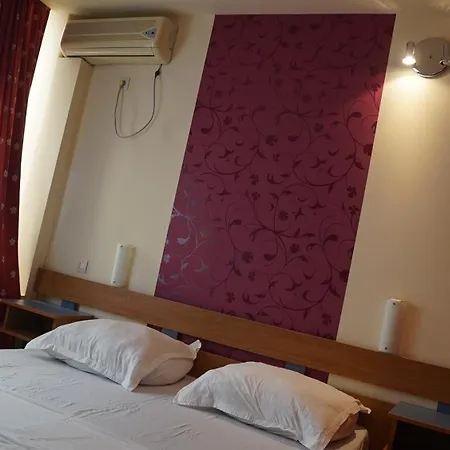 Tosca Guest house 3*